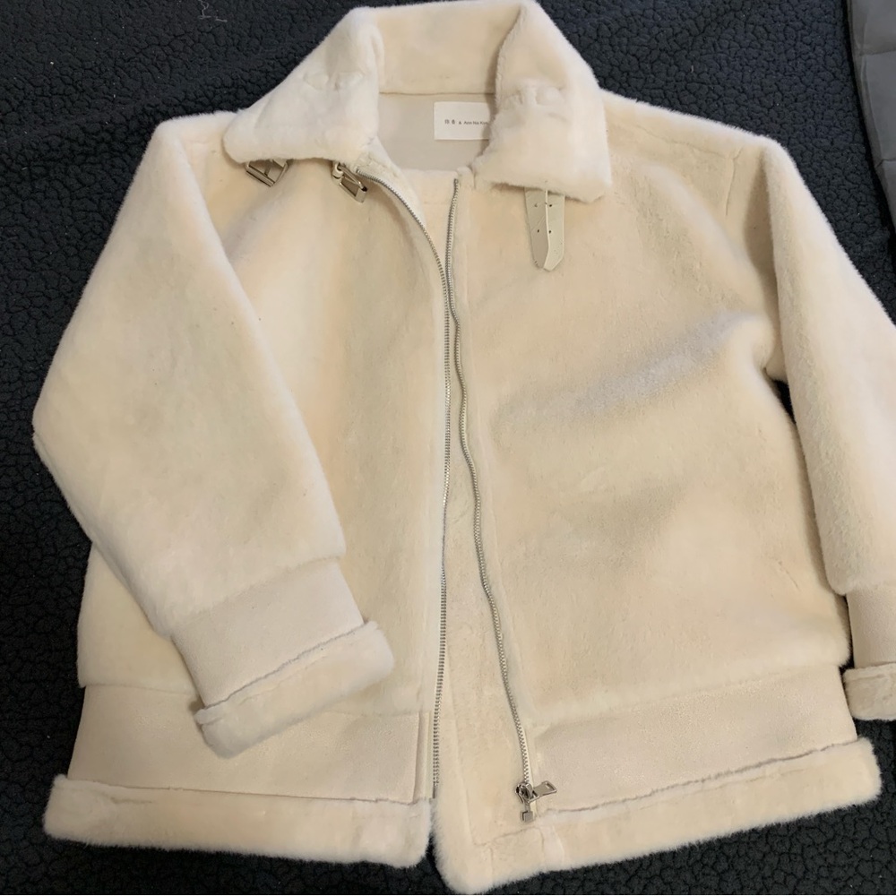 Size S, M